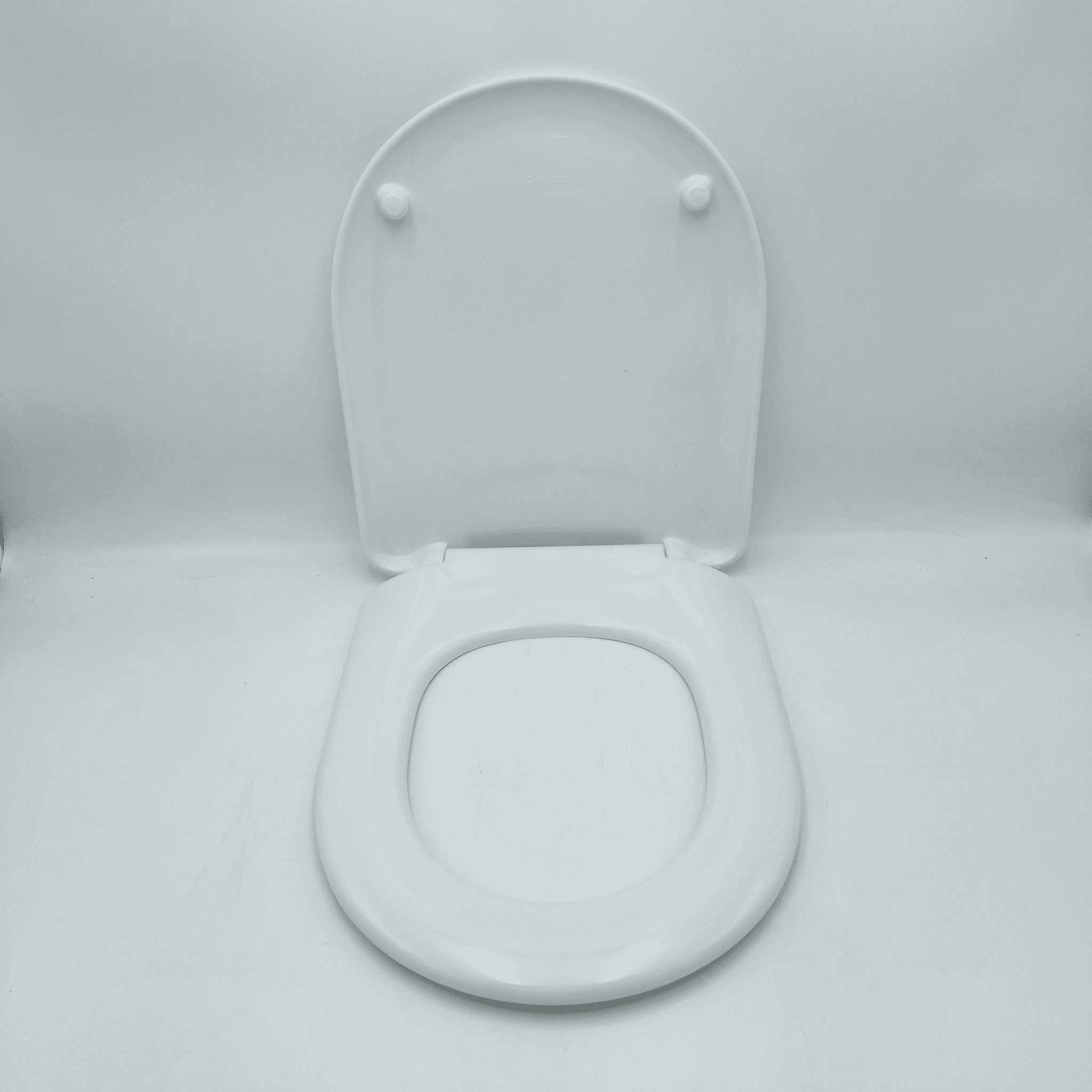 Tapa Wc Universal Duroplast modelo Ekana de Etoos en blanca