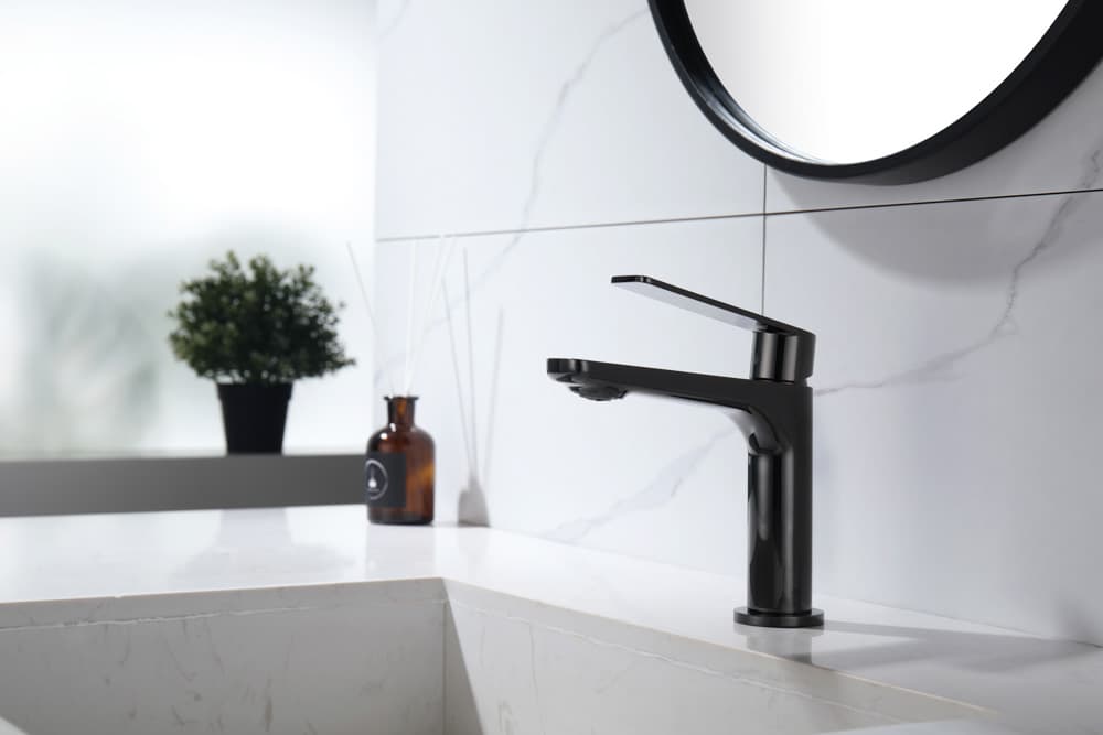 Grifo Monomando de Lavabo GLORY Negro Cristal