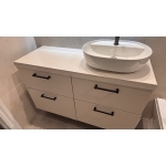 Encimera porcelánica para mueble de baño para lavabo sobreponer con faldón 4 cm